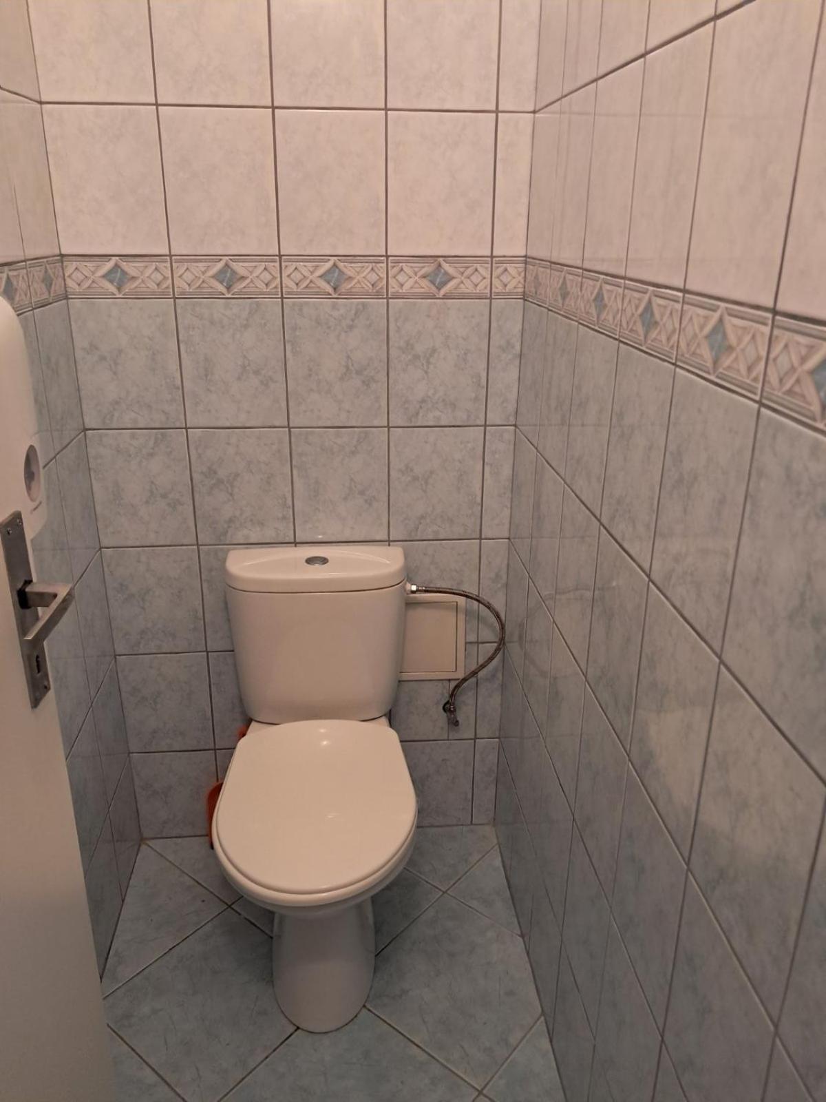 بيت شباب Sd Urbankova 2 كَشّا المظهر الخارجي الصورة