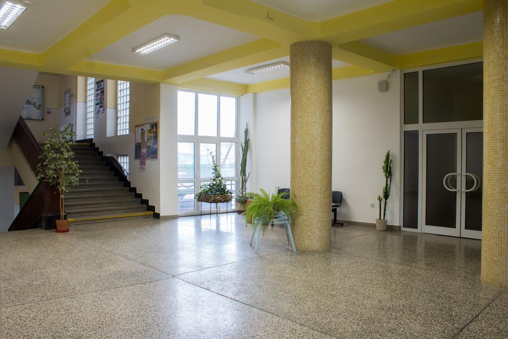بيت شباب Sd Urbankova 2 كَشّا المظهر الخارجي الصورة